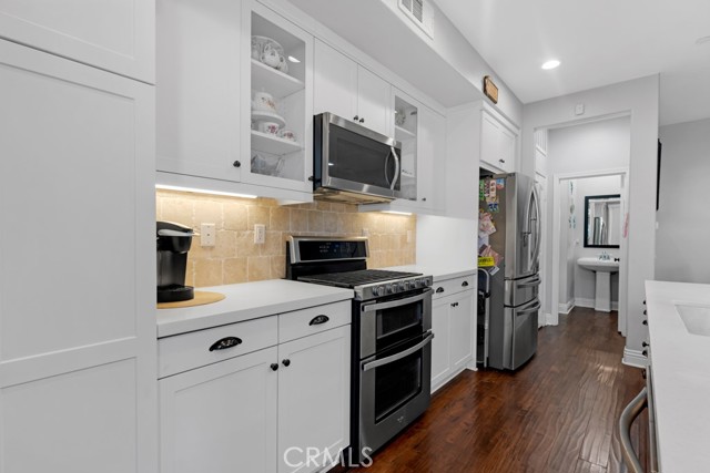 22104 Barrington Way