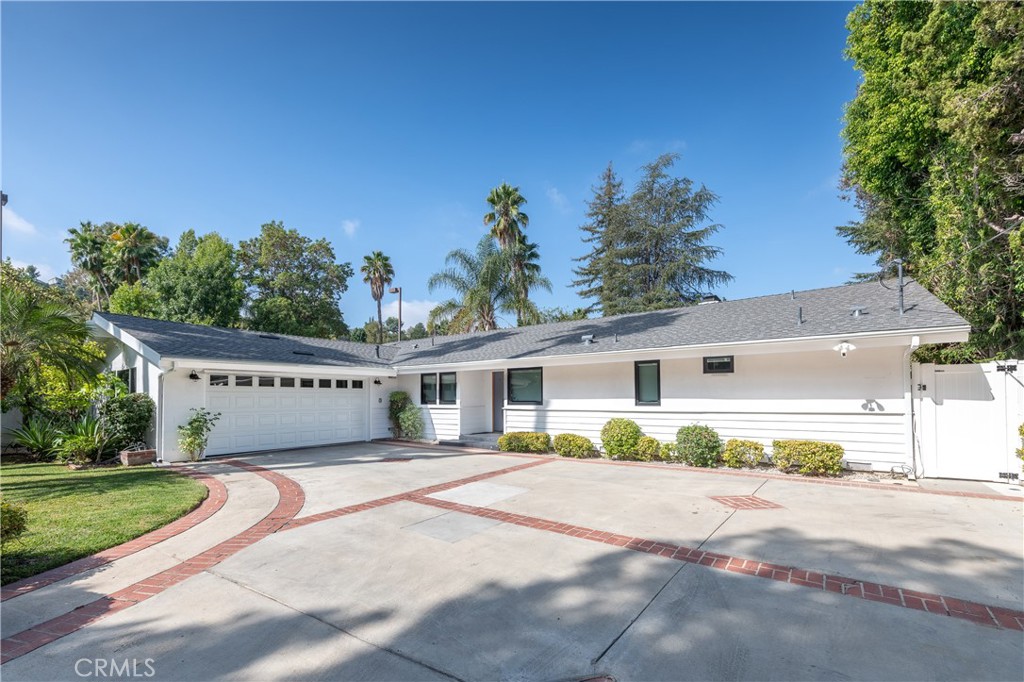 4533 Collett Avenue