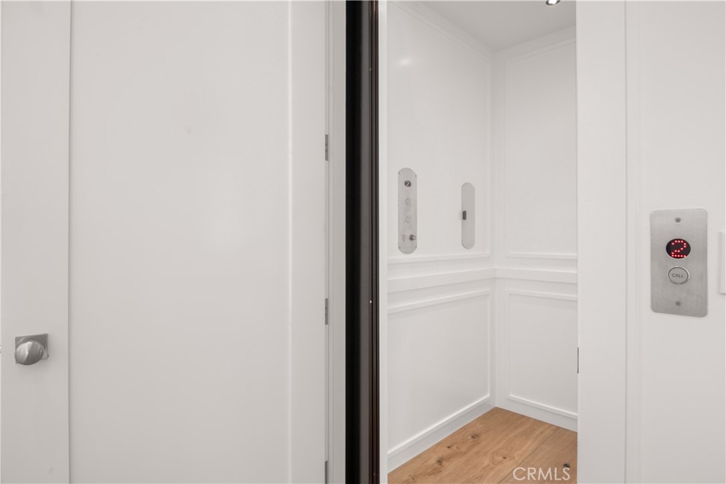 2775 Calbourne Lane