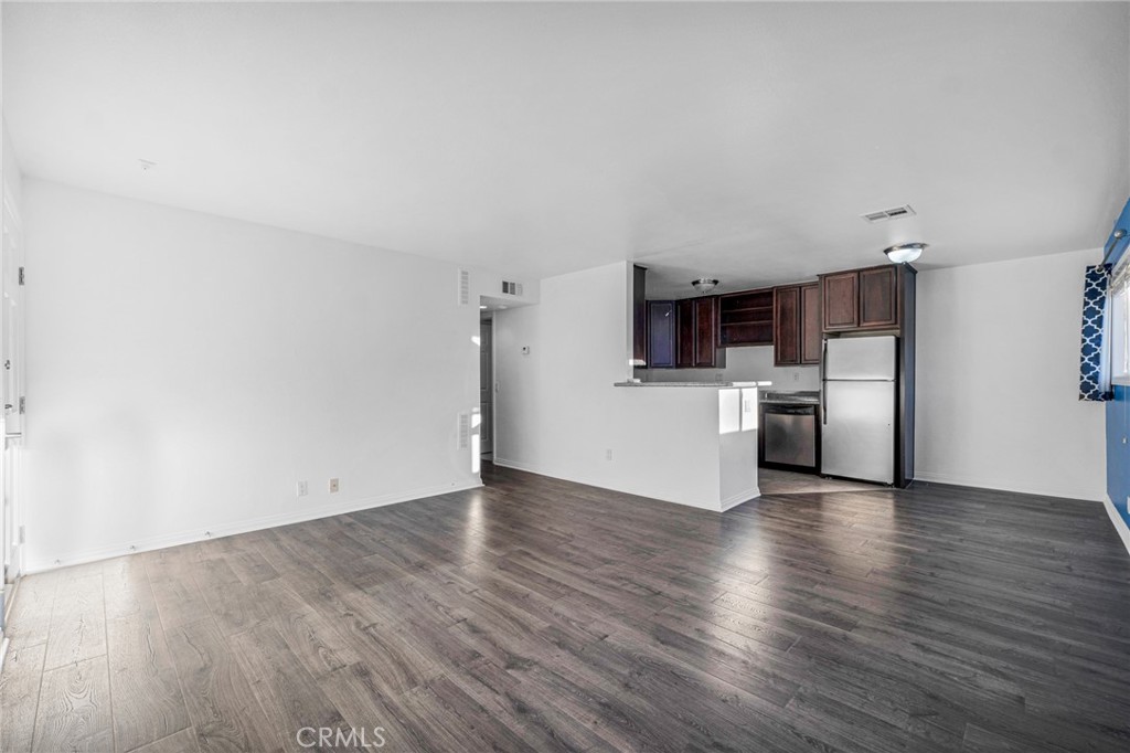 5224 Denny Avenue 209