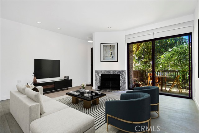 1844 Midvale AVE Unit: 6