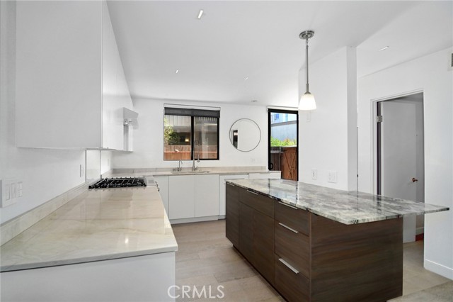 1844 Midvale AVE Unit: 6