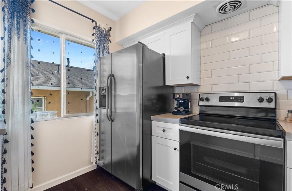312 N Louise Street 210