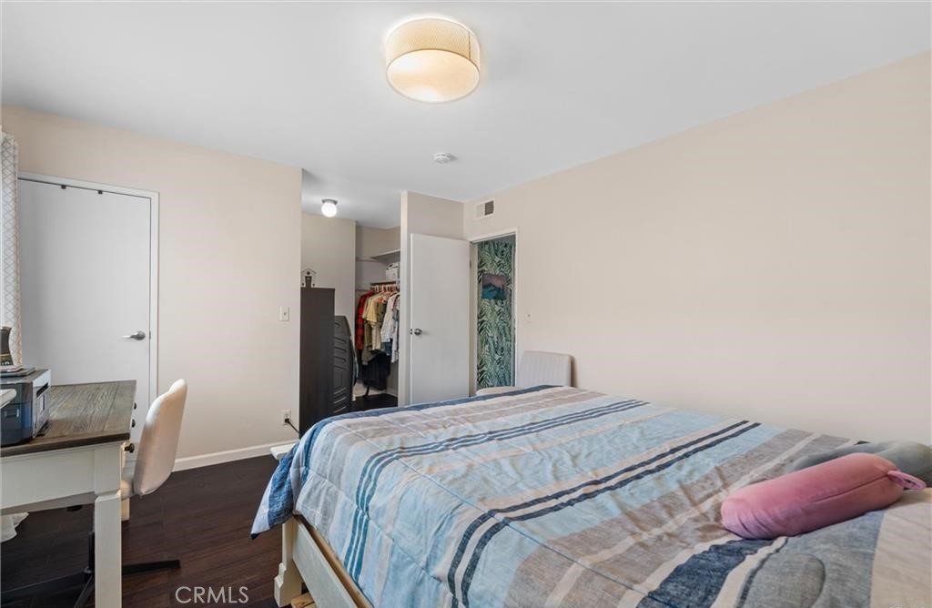 312 N Louise Street 210