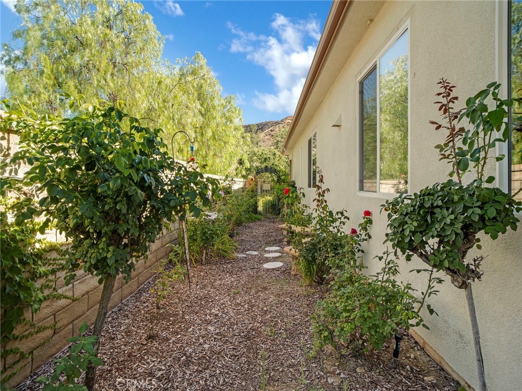 21103 Cross Creek Drive