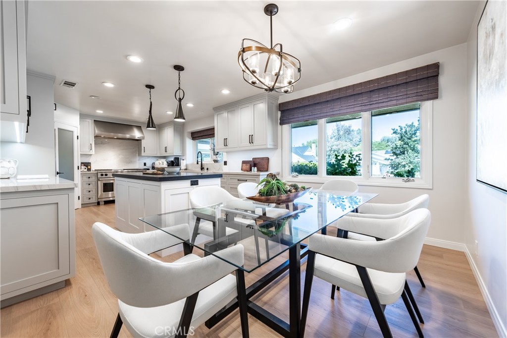 16314 Meadowridge Road