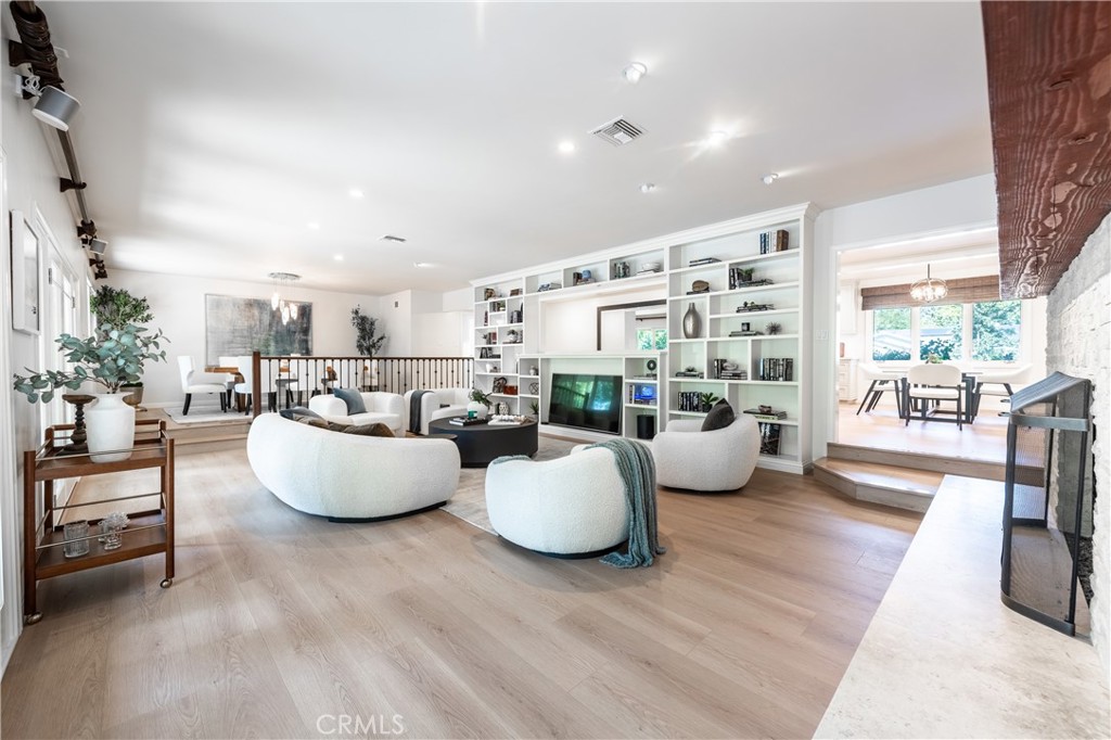 16314 Meadowridge Road