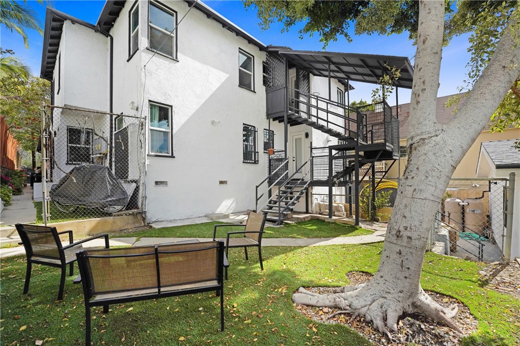 2822 1/2 Waverly Drive