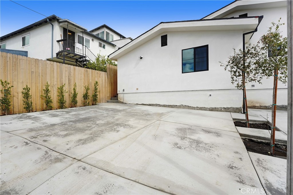 2822 1/2 Waverly Drive