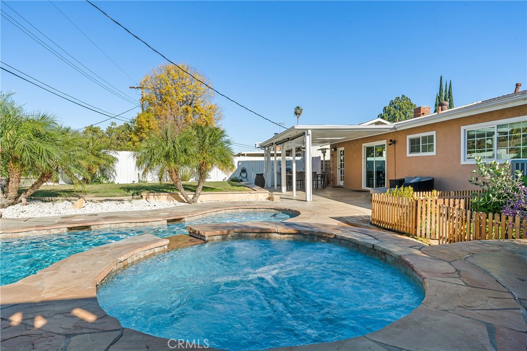 6609 Birchton Avenue