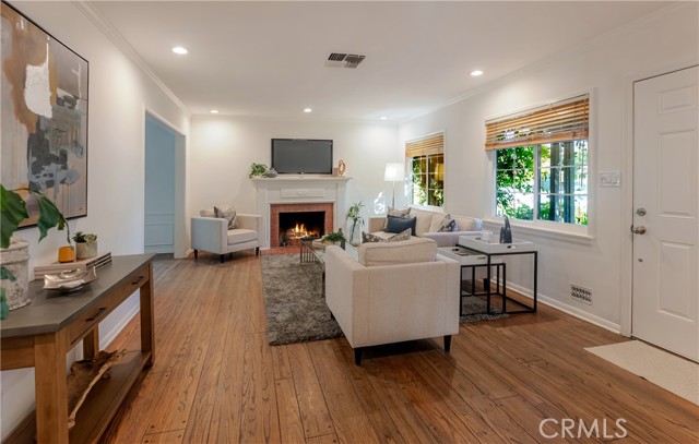 5701 Vista Del Monte