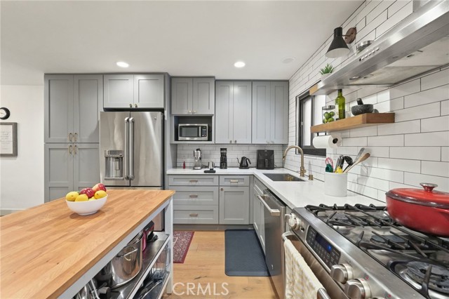 6930 De Celis Unit: 16