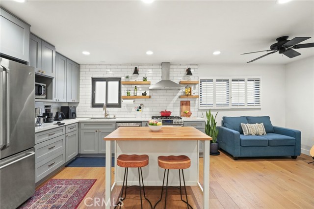 6930 De Celis Unit: 16