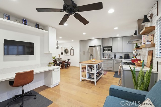 6930 De Celis Unit: 16