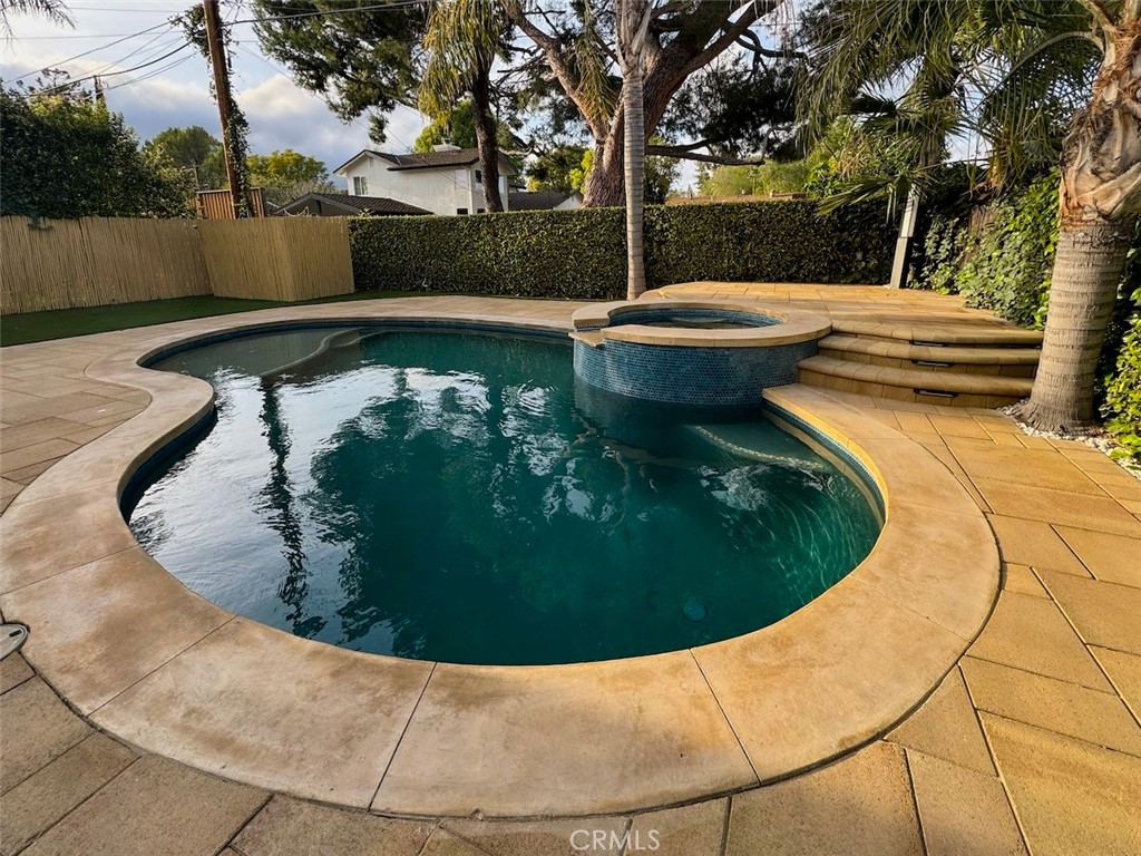 22539 Dolorosa Street