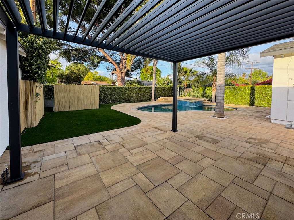 22539 Dolorosa Street