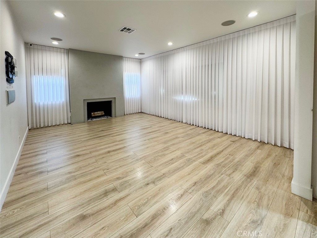 22539 Dolorosa Street