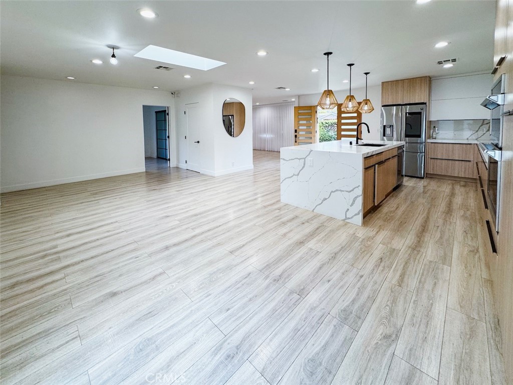 22539 Dolorosa Street