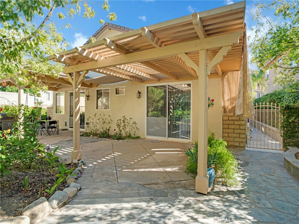 21103 Cross Creek Drive