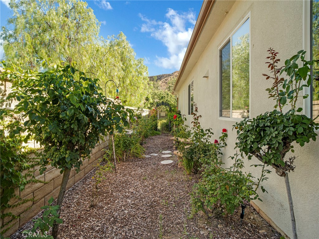 21103 Cross Creek Drive