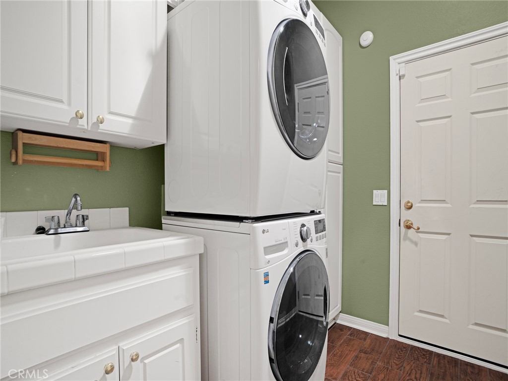 21103 Cross Creek Drive