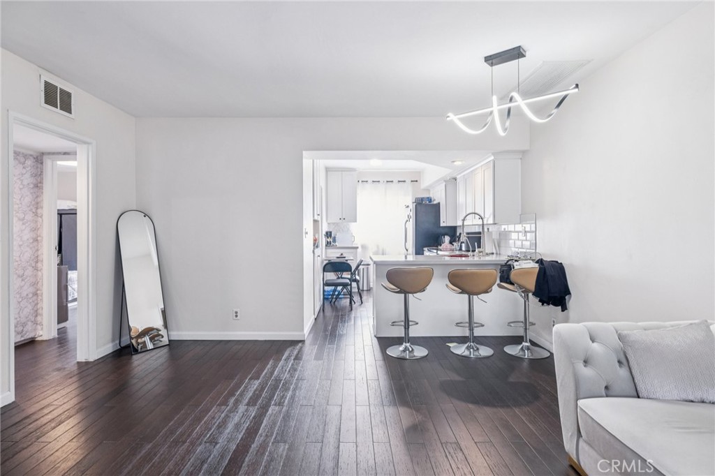 312 N Louise Street 210