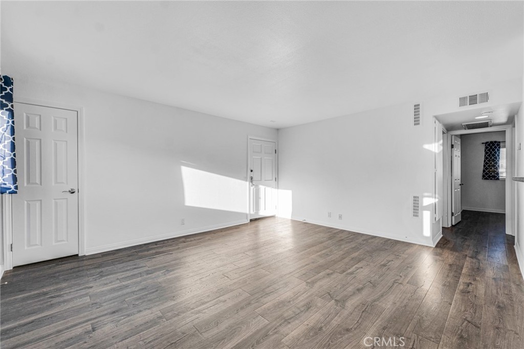 5224 Denny Avenue 209