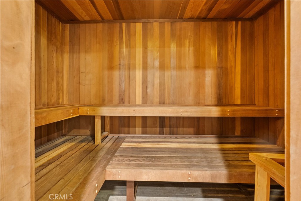 1880 Veteran Avenue PH 306