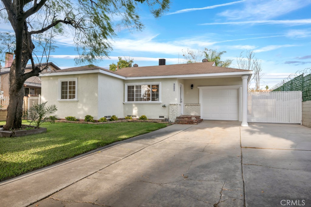 9606 Vena Avenue