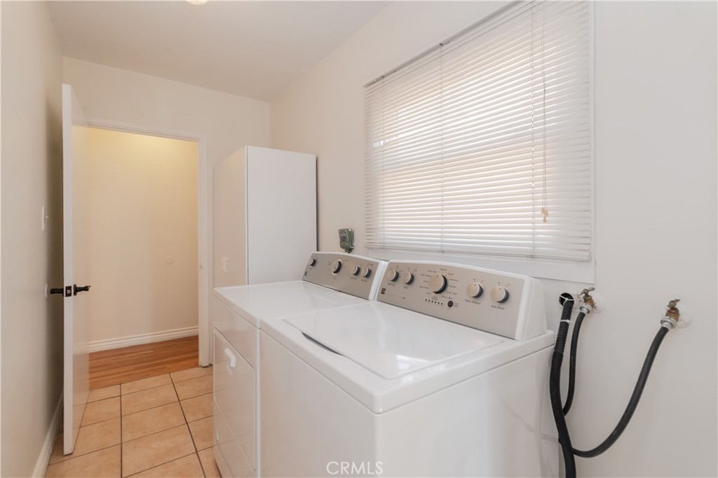 6045 Teesdale Avenue