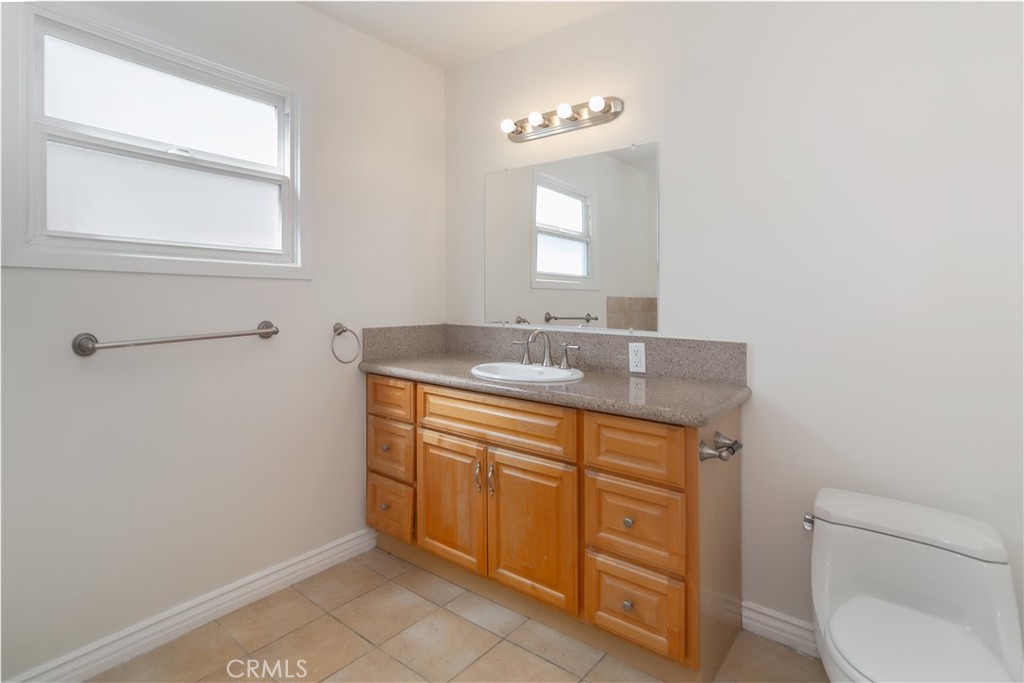 6045 Teesdale Avenue