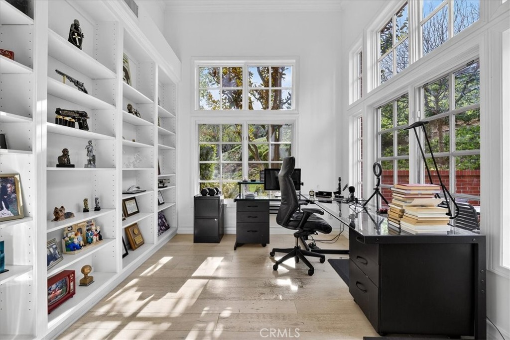 2443 Swanfield Court