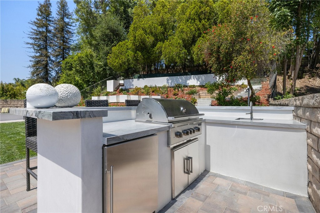 5100 Orrville Avenue