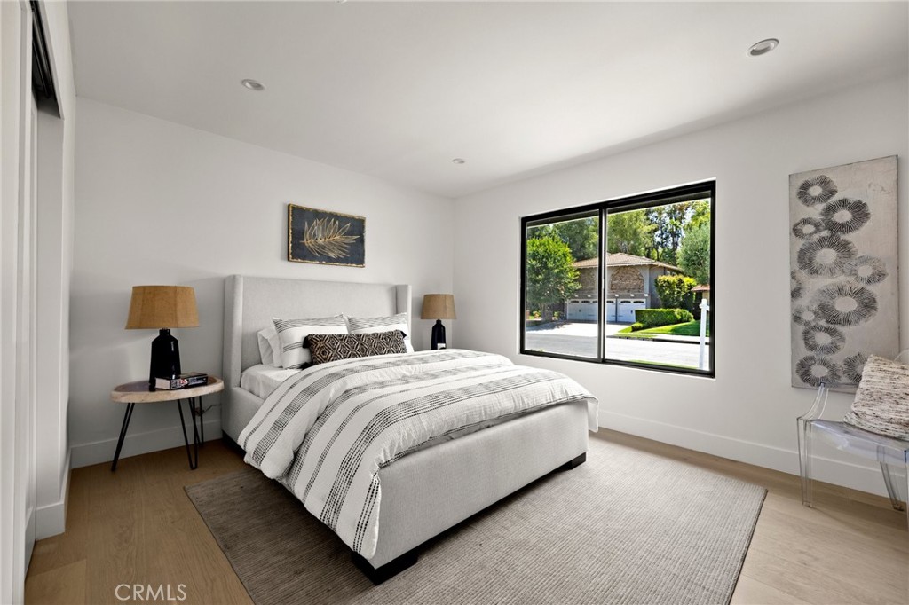 5100 Orrville Avenue