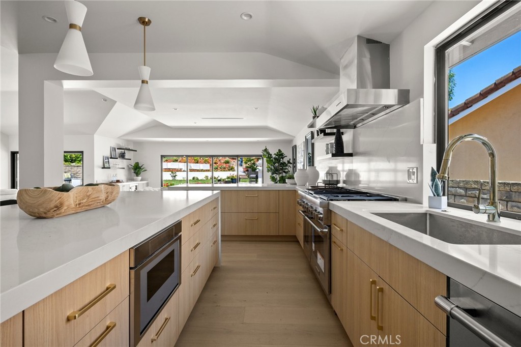 5100 Orrville Avenue