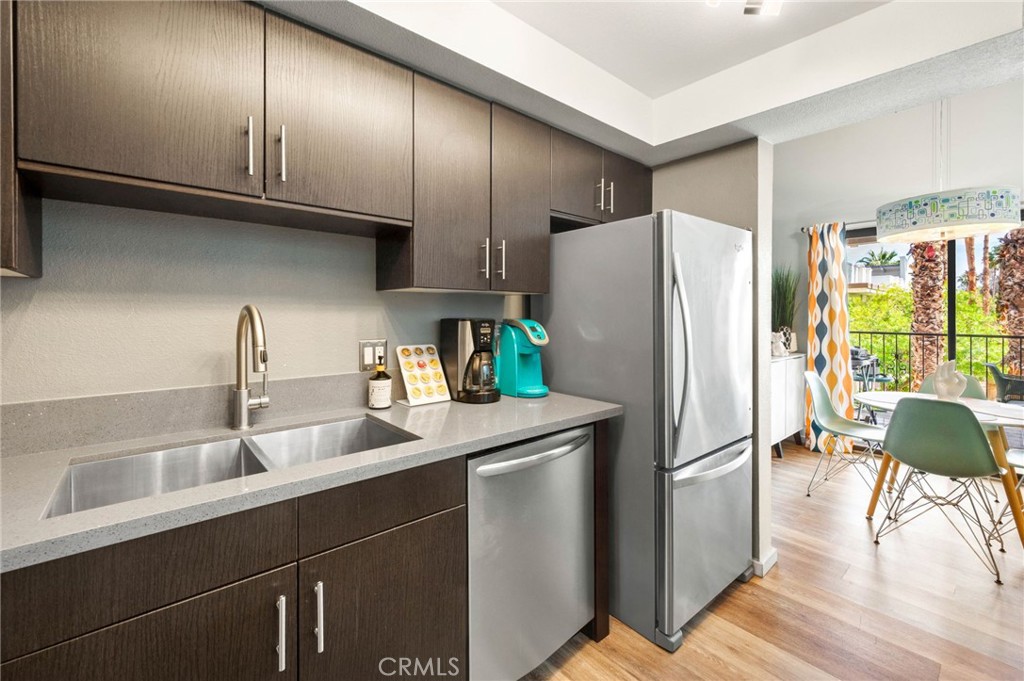 1150 E Palm Canyon 30