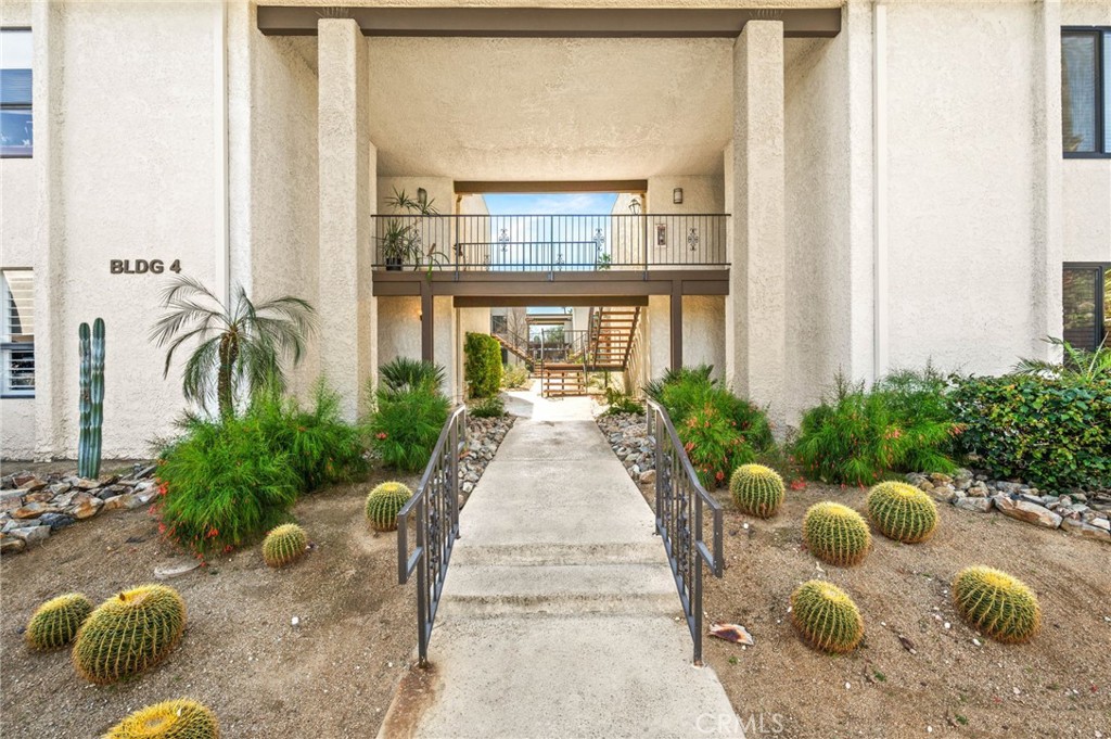 1150 E Palm Canyon 30