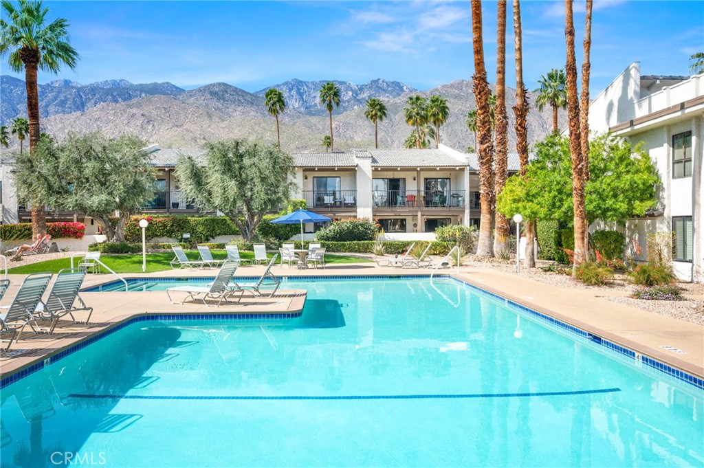 1150 E Palm Canyon 30