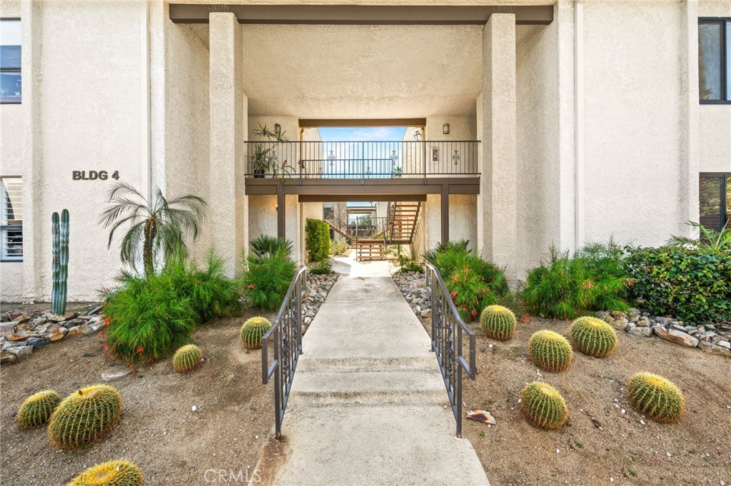 1150 E Palm Canyon 30