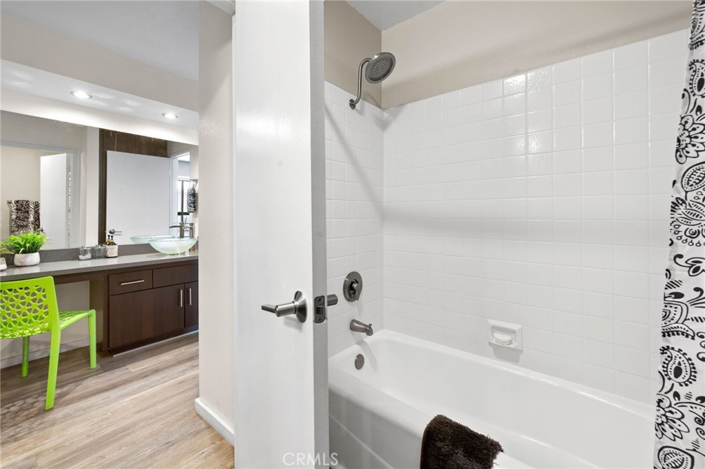 1150 E Palm Canyon 30