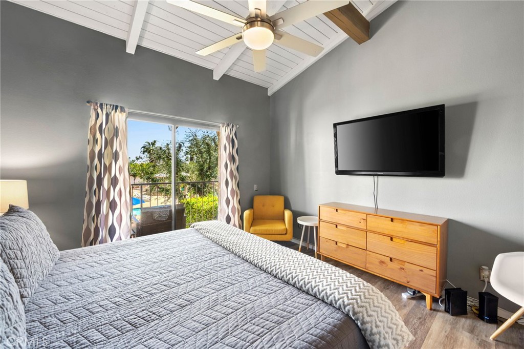 1150 E Palm Canyon 30