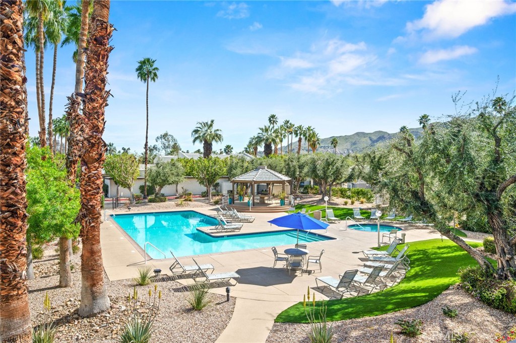 1150 E Palm Canyon 30