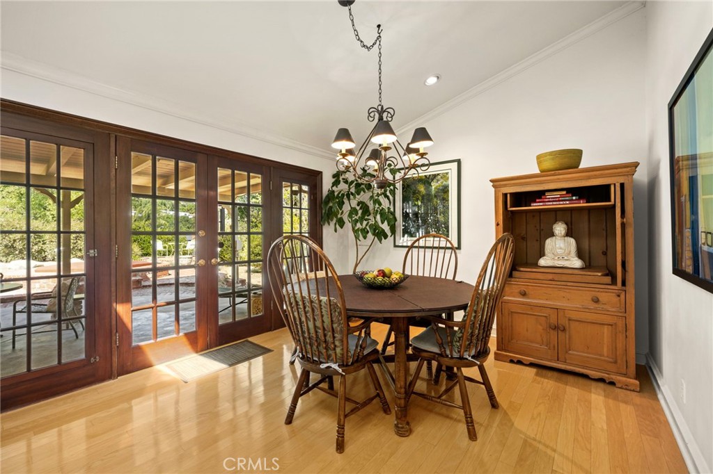 5835 Fairhaven