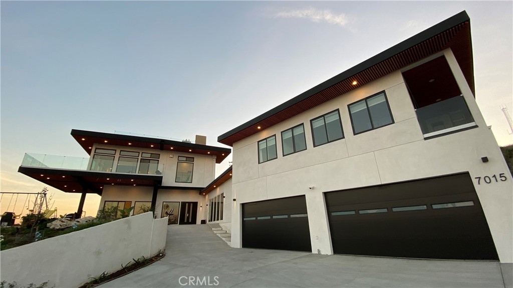 7015 Wrightcrest