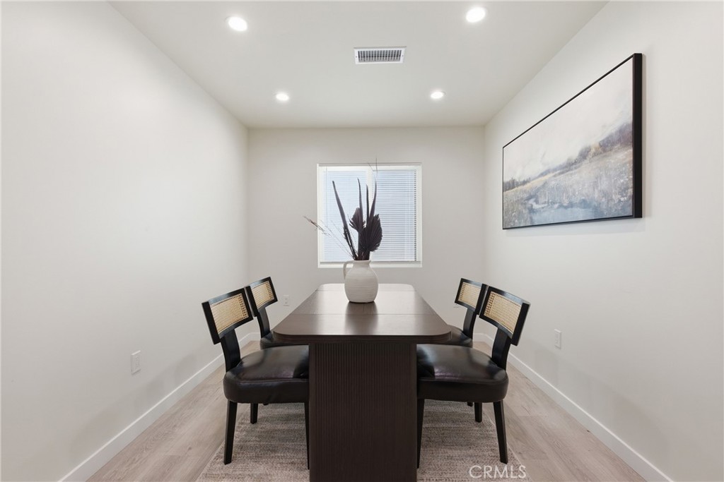 10012 Plainview Avenue