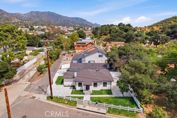 10012 Plainview Avenue