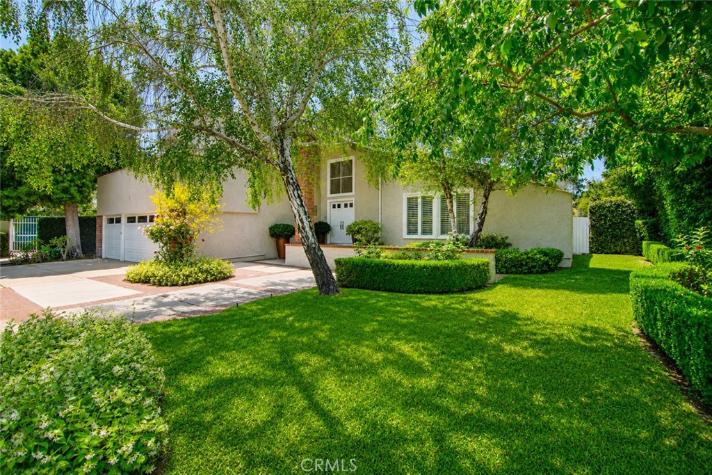 3861 Braewood Court