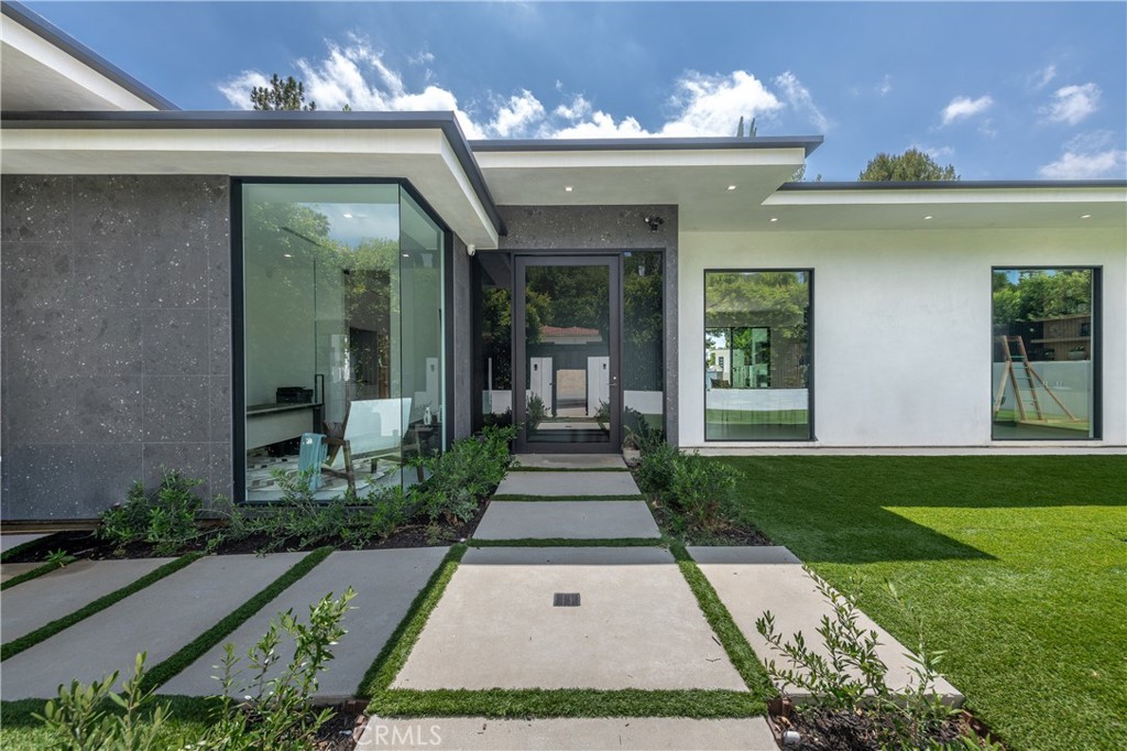 17977 Medley Drive