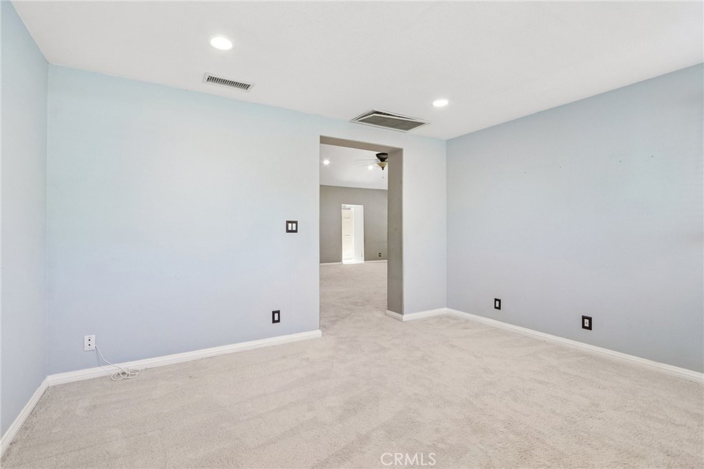 10925 Willowbrae