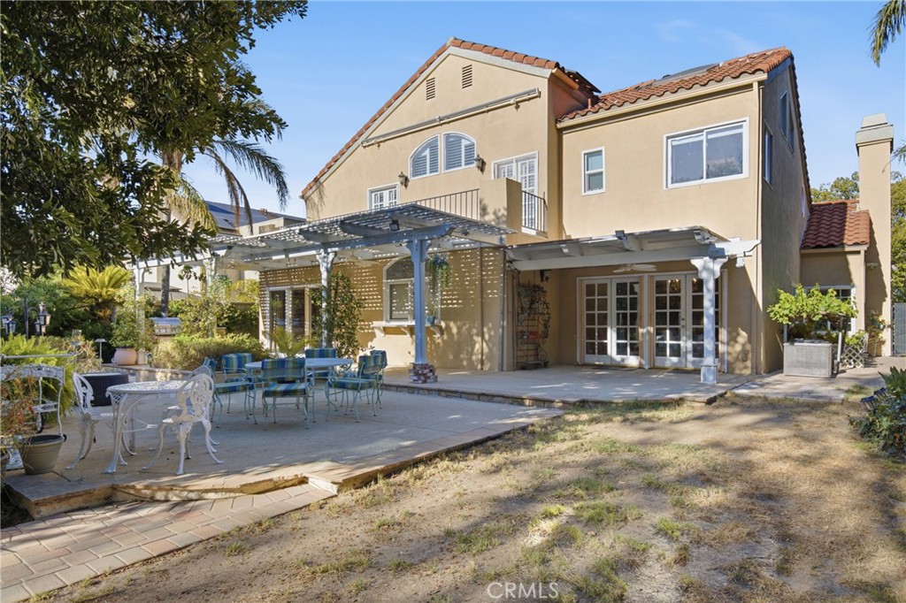 10925 Willowbrae